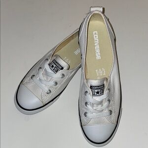 Converse Classic White Ballet Canvas Sneakers NWT size 7